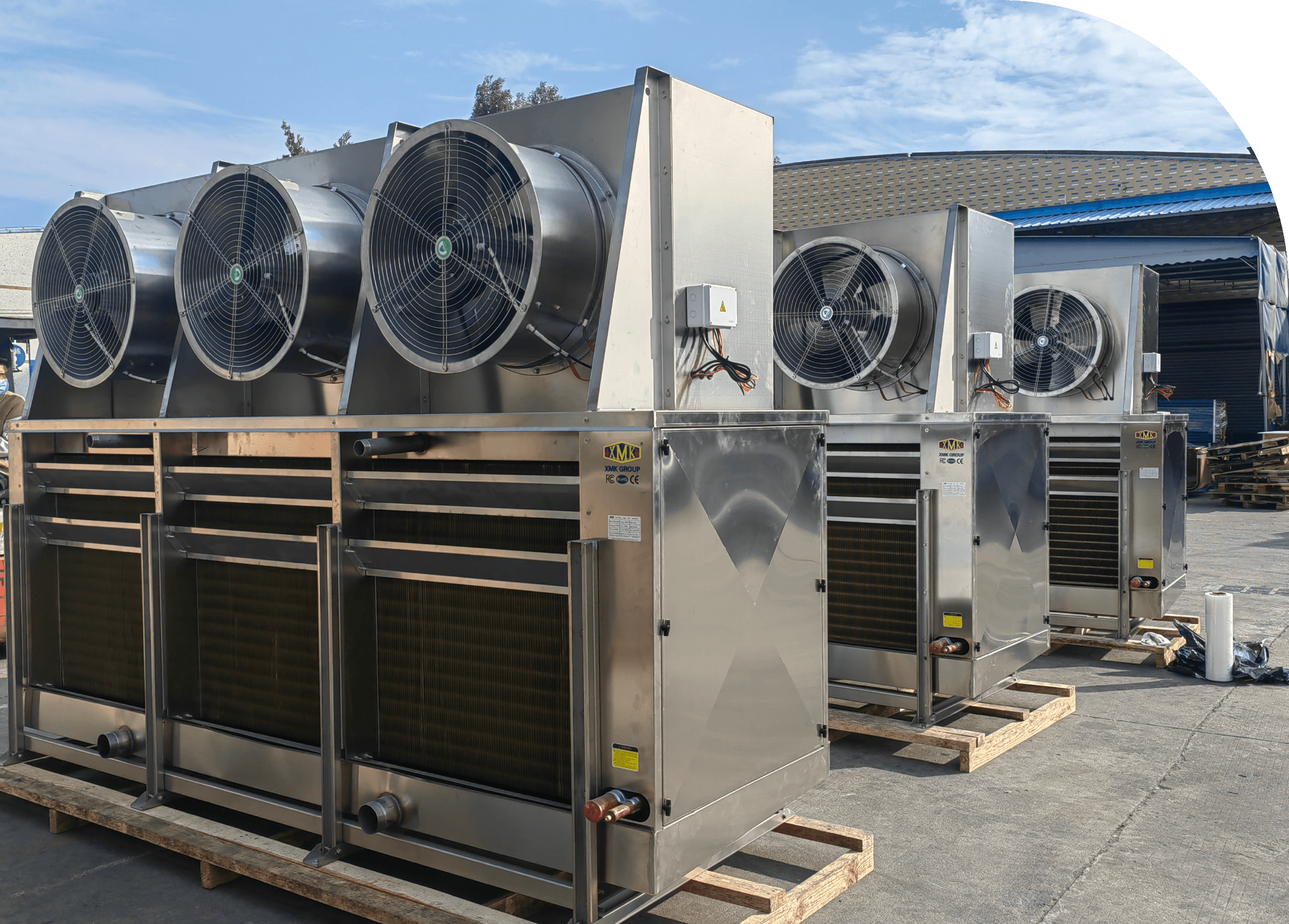 XMK refrigeration equipment lineup